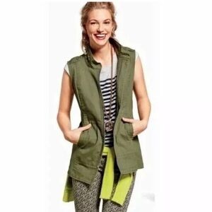 Cabi Explorer Vest Jacket Utility Army Green Extra Large Cargo Military Style